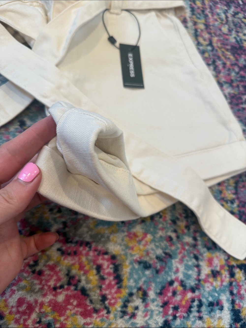 Express High-Rise Paperbag Waist Jeans — Cream - Picture 4 of 9